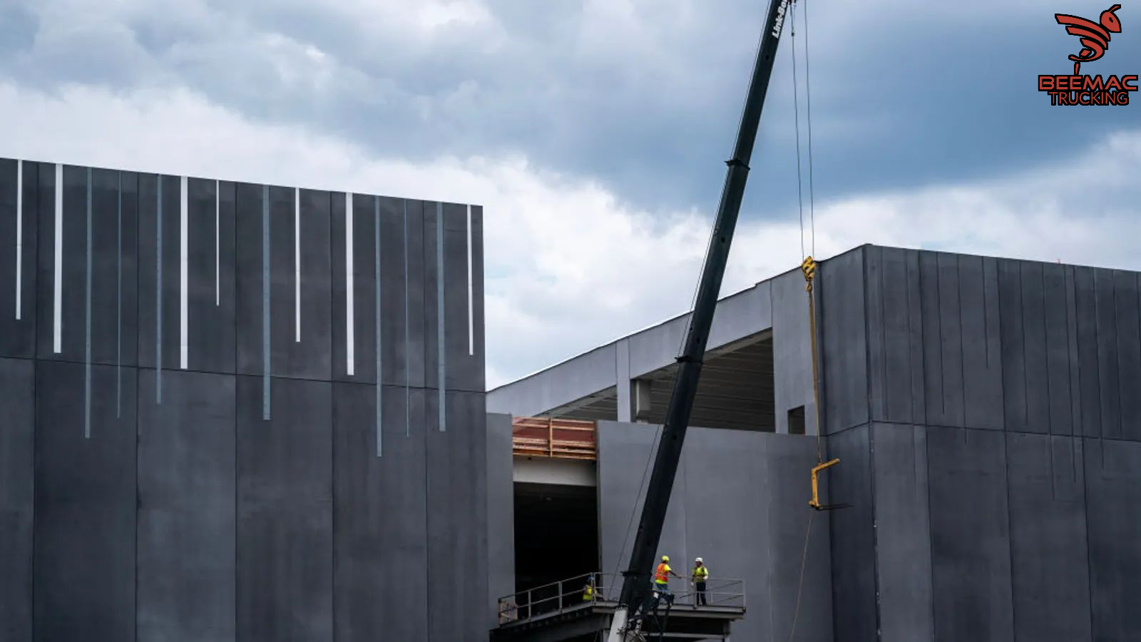 beemactruckingflatbed